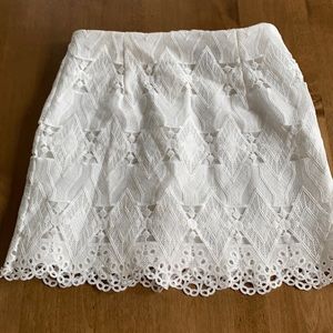 Forever 21 white Crochet Lace Mid-rise skirt